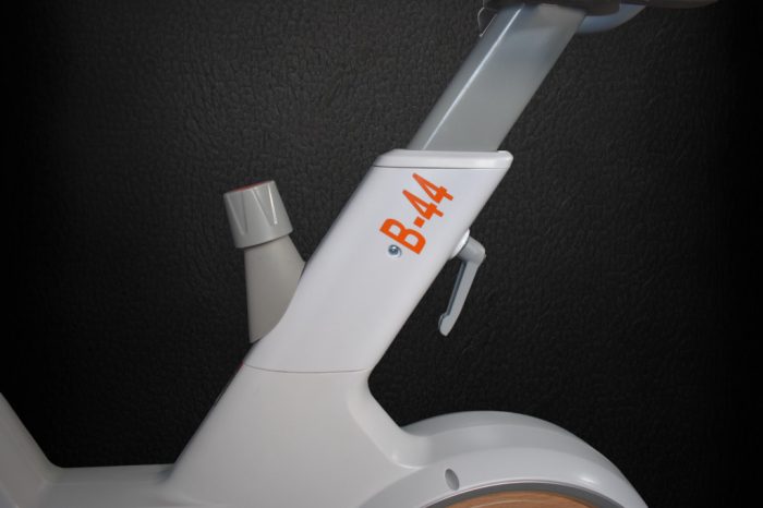 Commercial Exercise Bike B-55